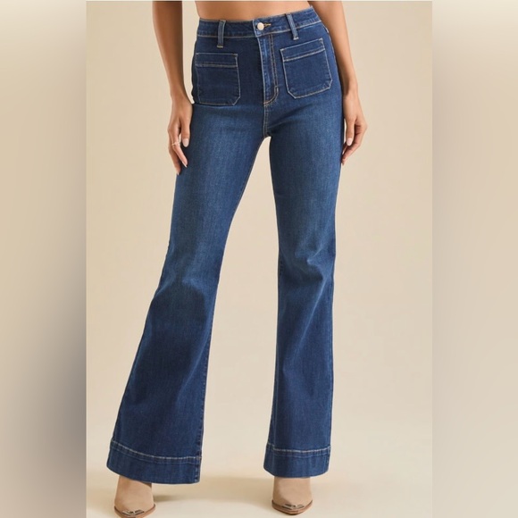 Altar'd State Denim - Altar’d State High Rise Women’s Flare Jeans Medium Wash Boho Retro Size 30